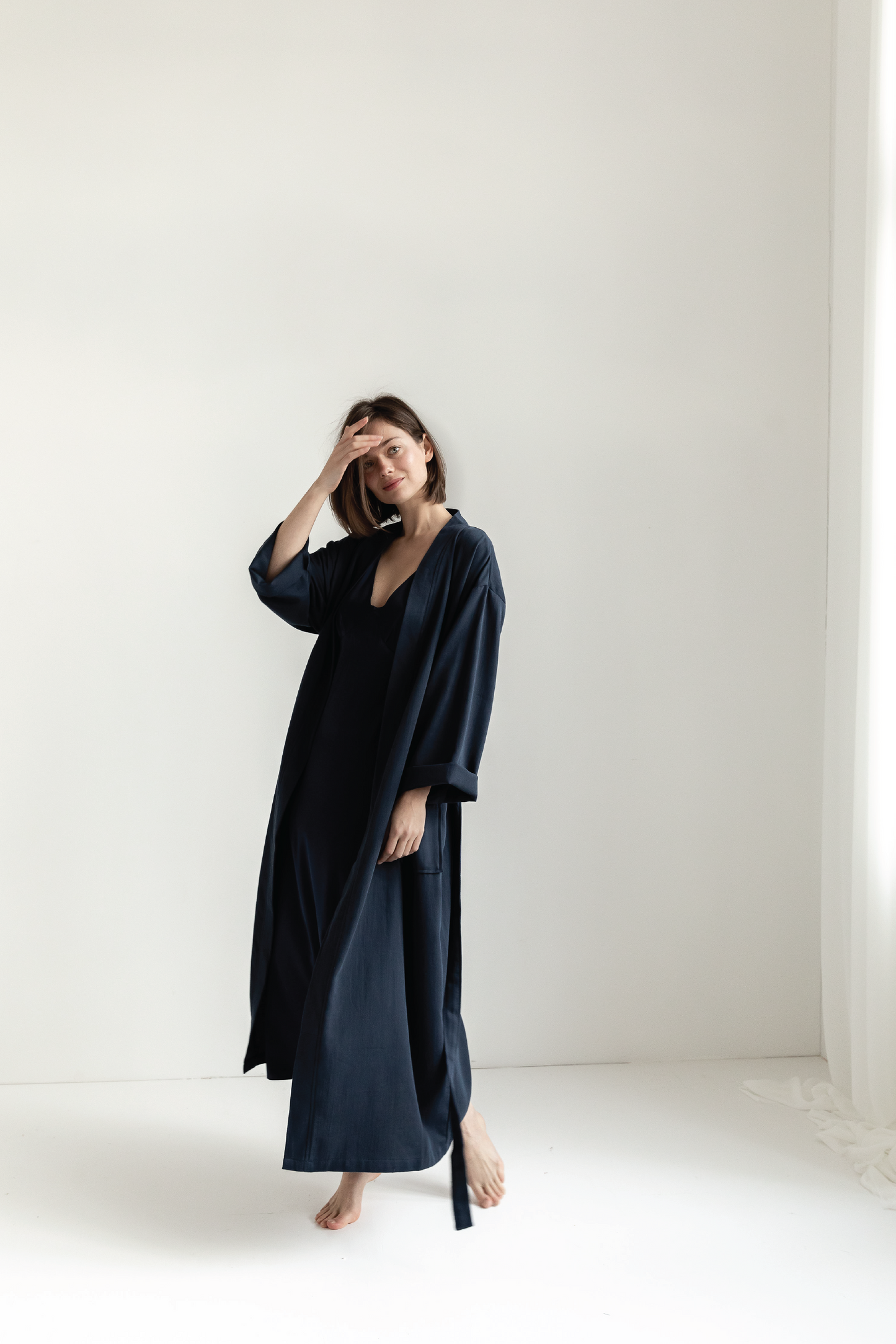 FLYING CRANES KAFTAN IN NAVY