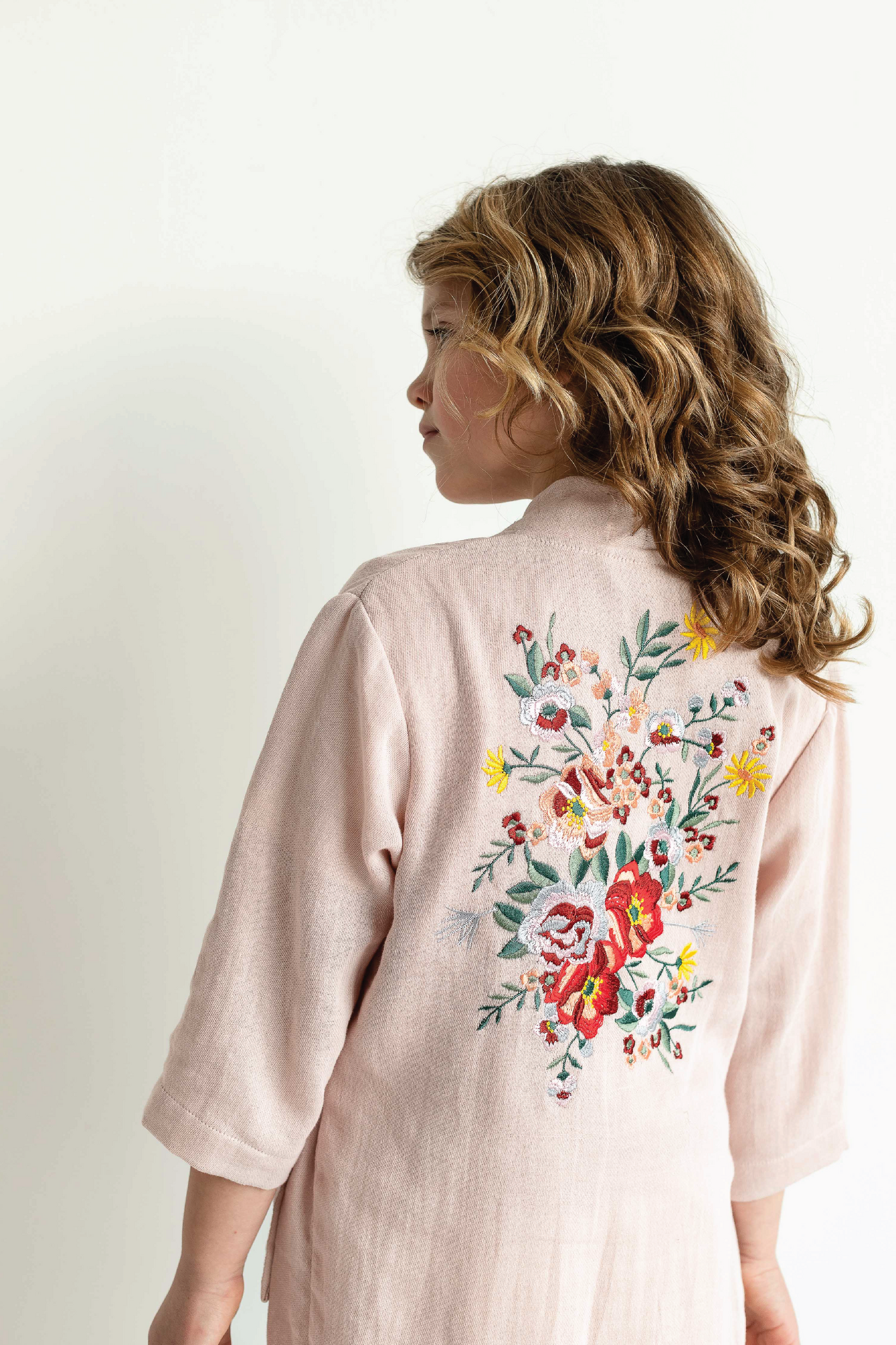 THE FLOWER KIDS KIMONO IN DUSTY PINK